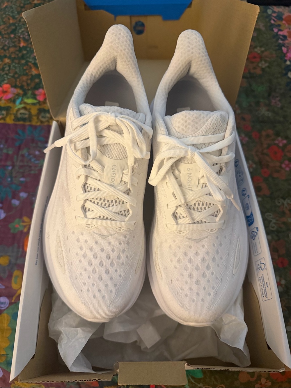 Women’s Hoka Clifton 9 Sz. 7.5 Wide